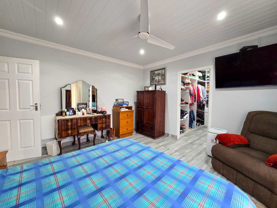 3 Bedroom Property for Sale in Stilbaai Wes Western Cape